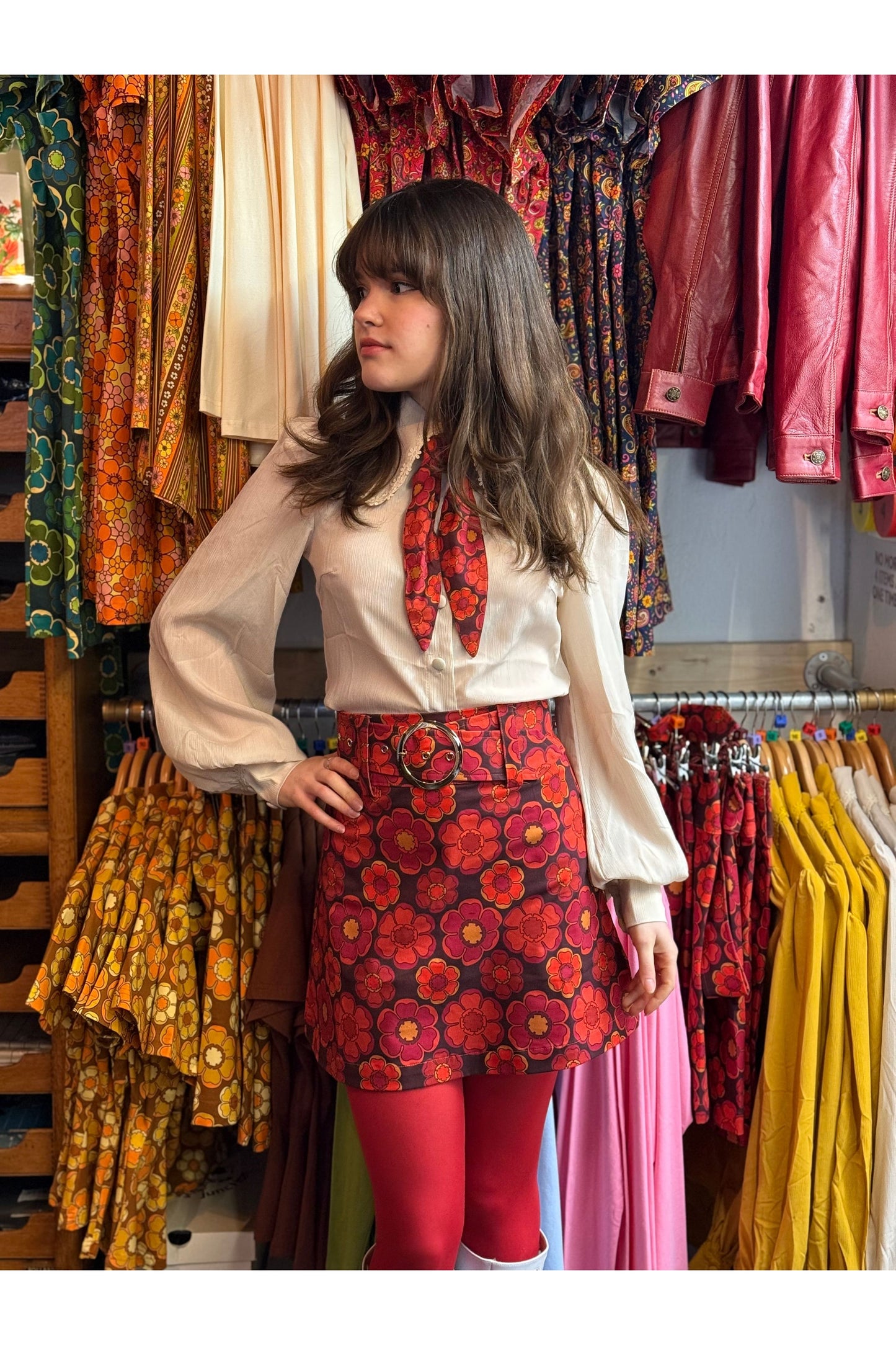 Exclusive 'Marianne' Cream Flower Tipped Collar - Blouse