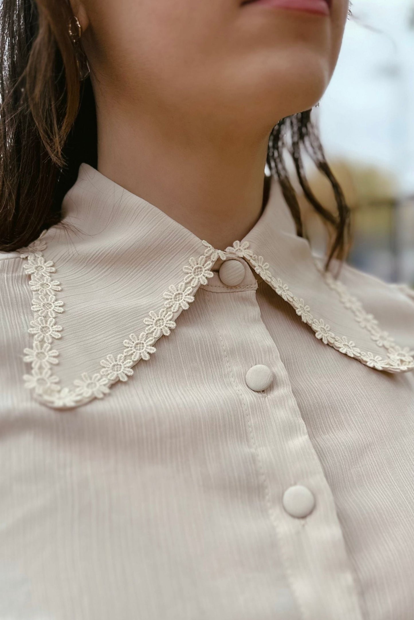 Exclusive 'Marianne' Cream Flower Tipped Collar - Blouse