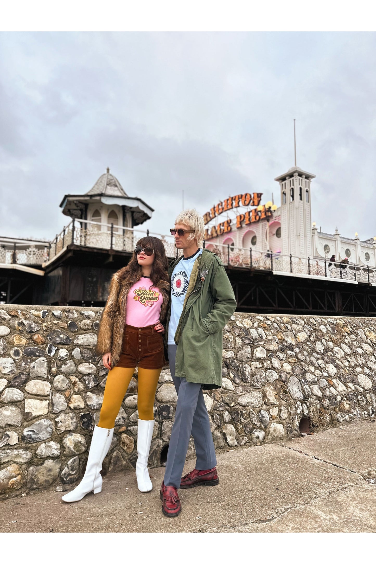 Exclusive Spiral Target Powder - T-Shirt