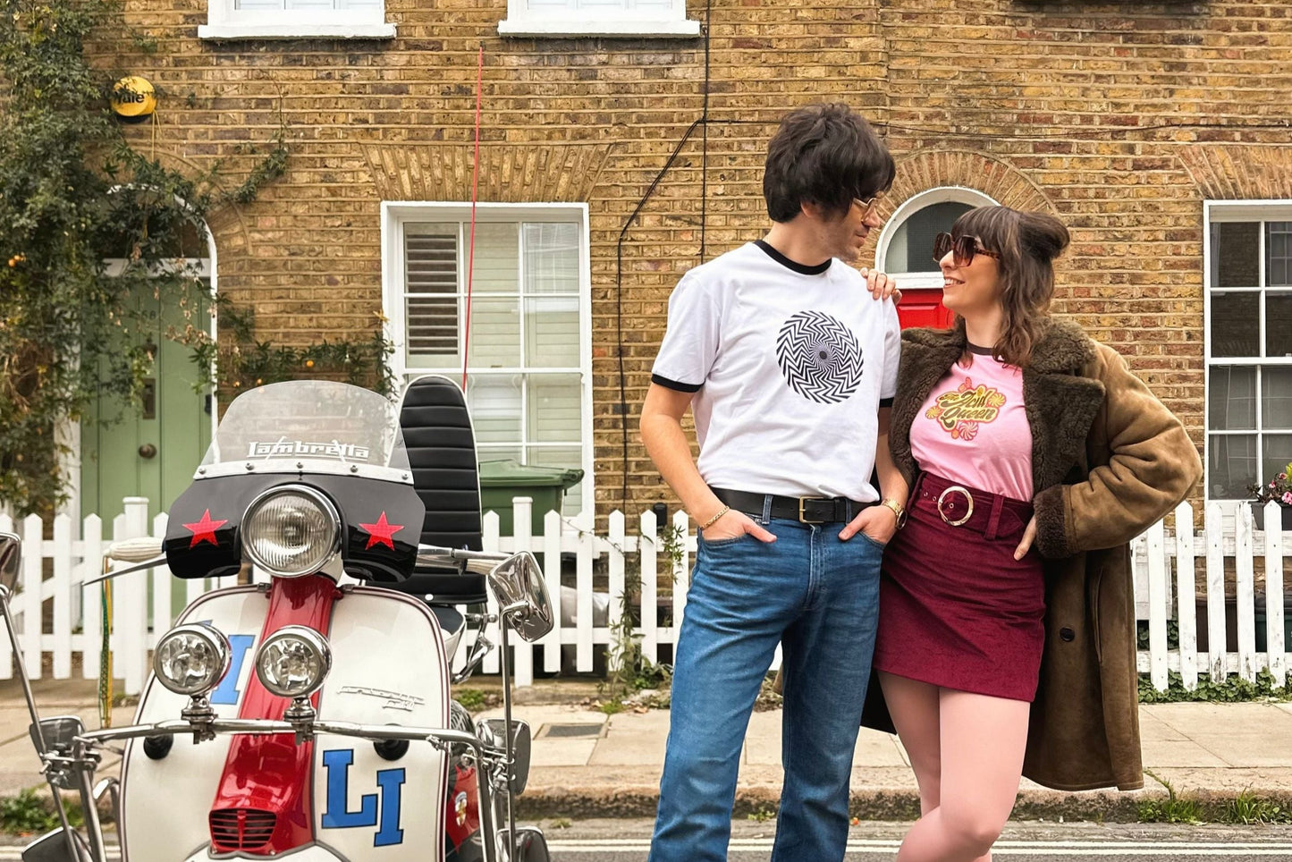 Exclusive Women's Acid Queen Pink - T-Shirt