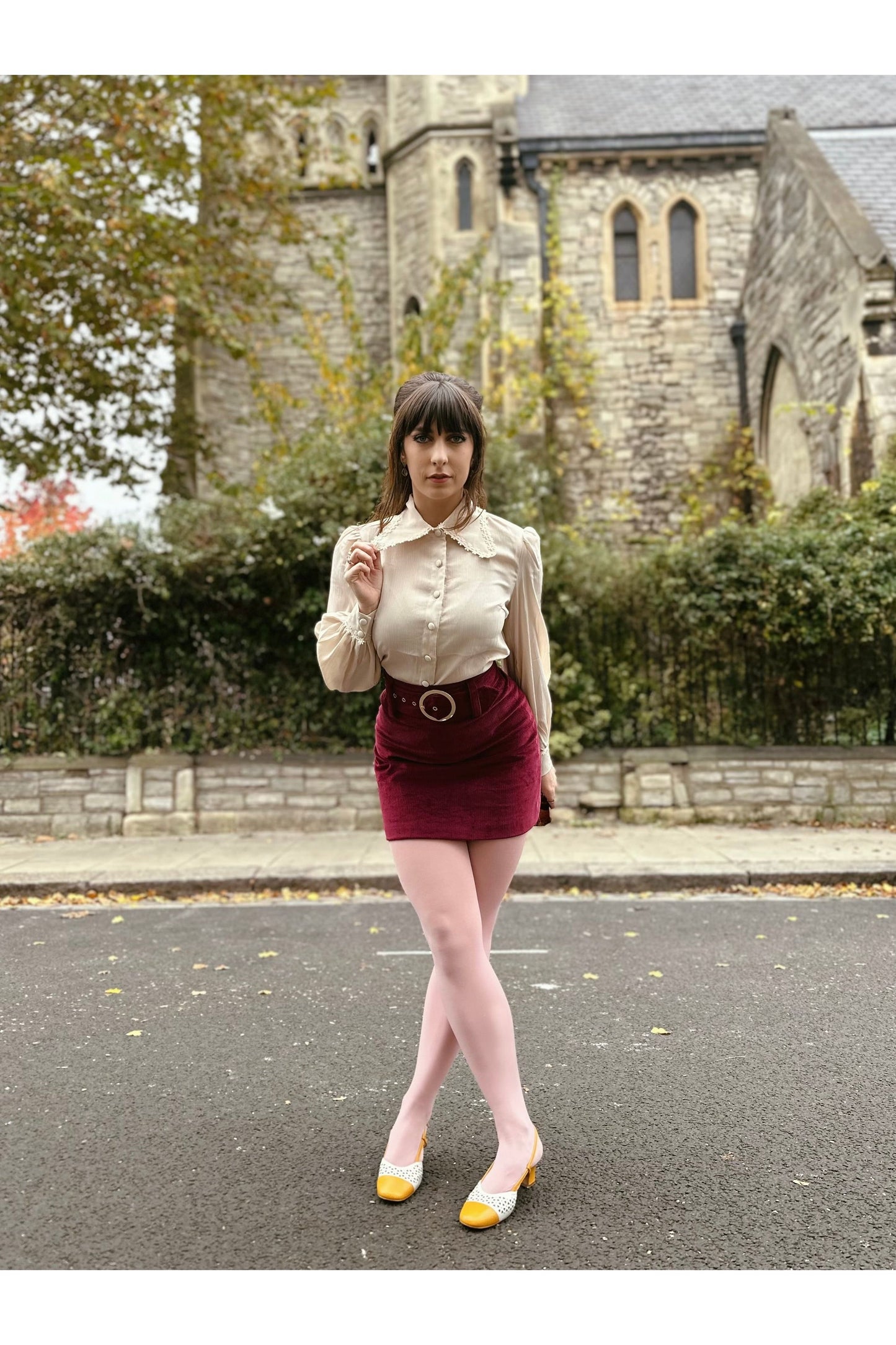 Exclusive 'Marianne' Cream Flower Tipped Collar - Blouse