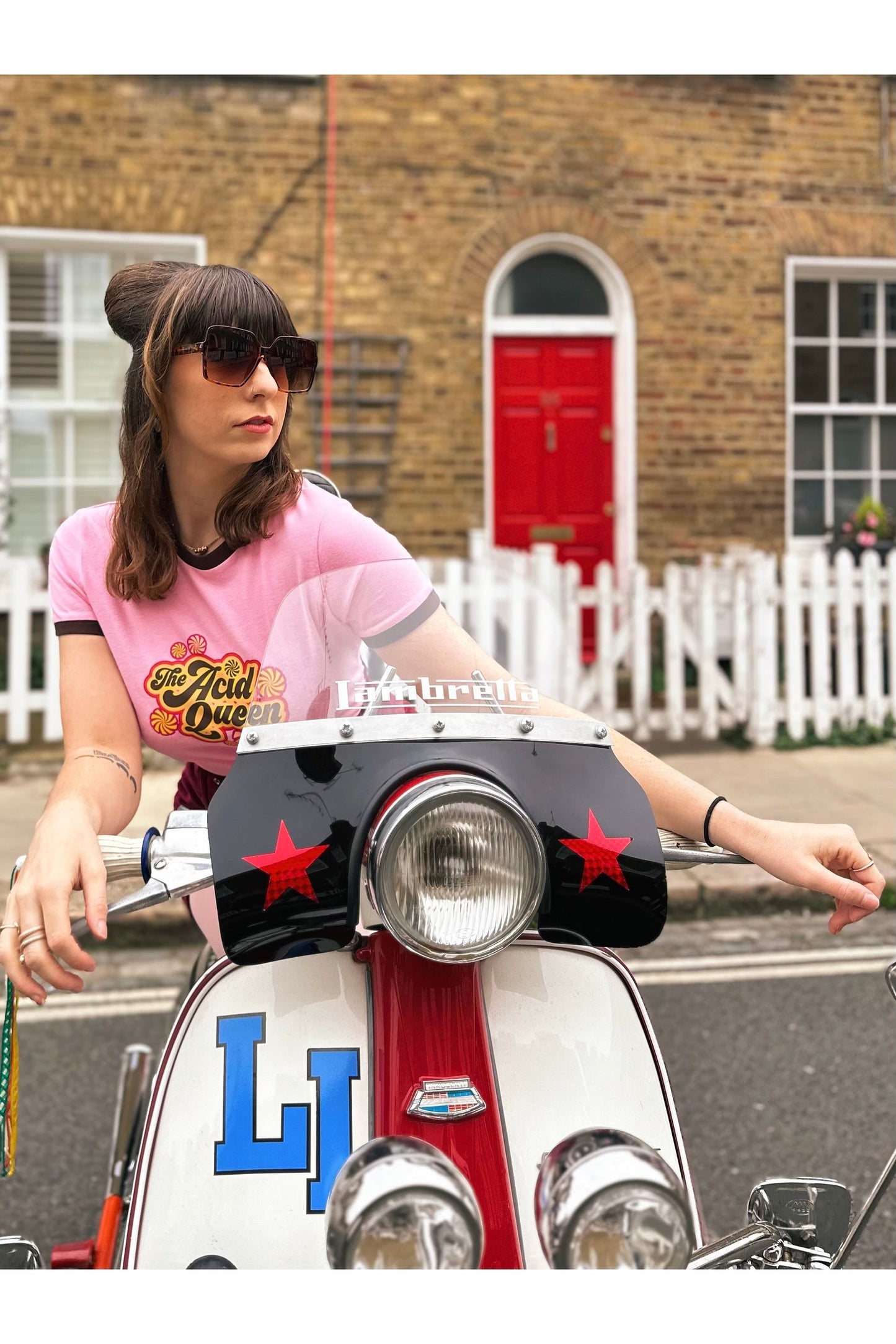 Exclusive Women's Acid Queen Pink - T-Shirt