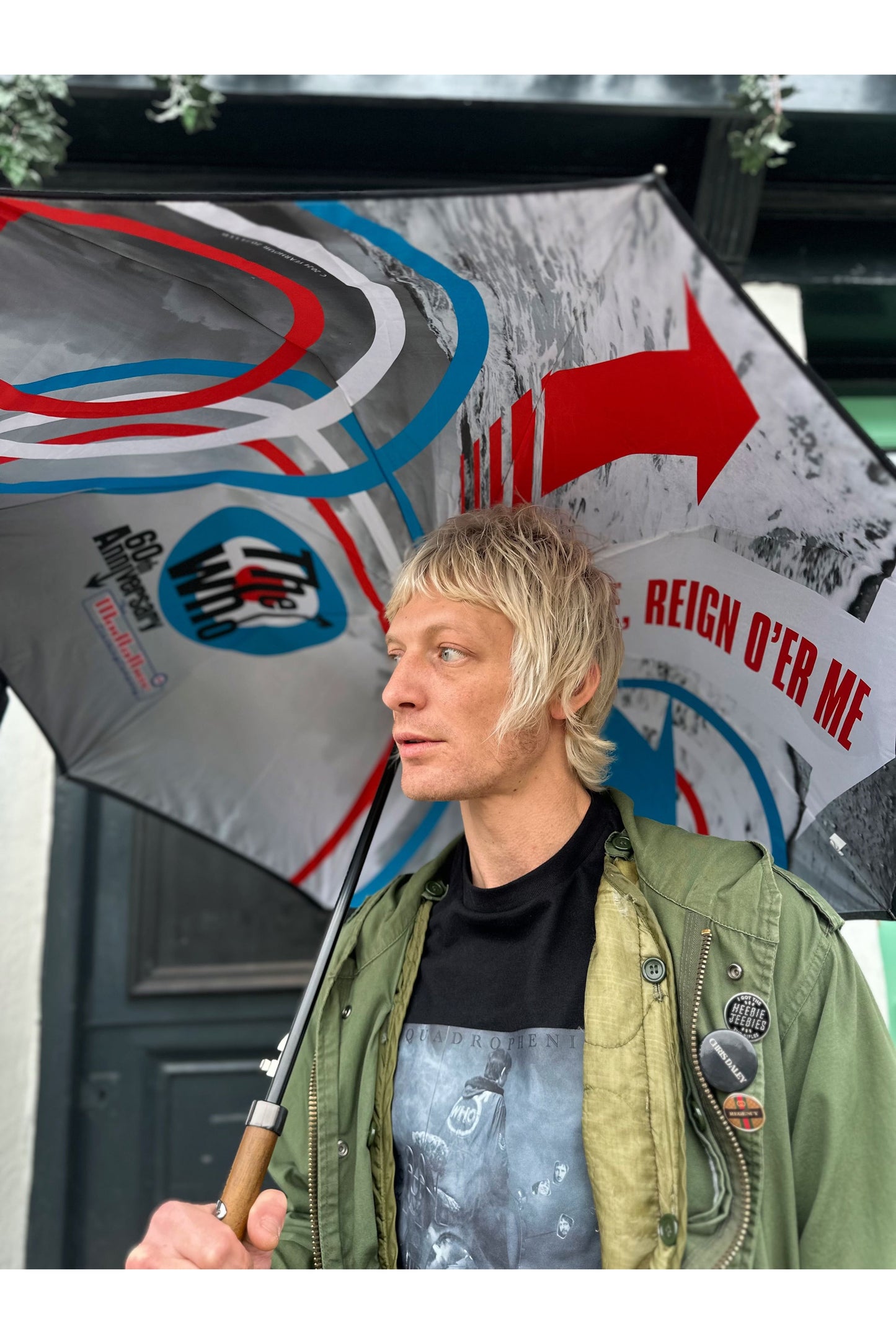 60th Anniversary "Love, Reign o'er Me" - Umbrella