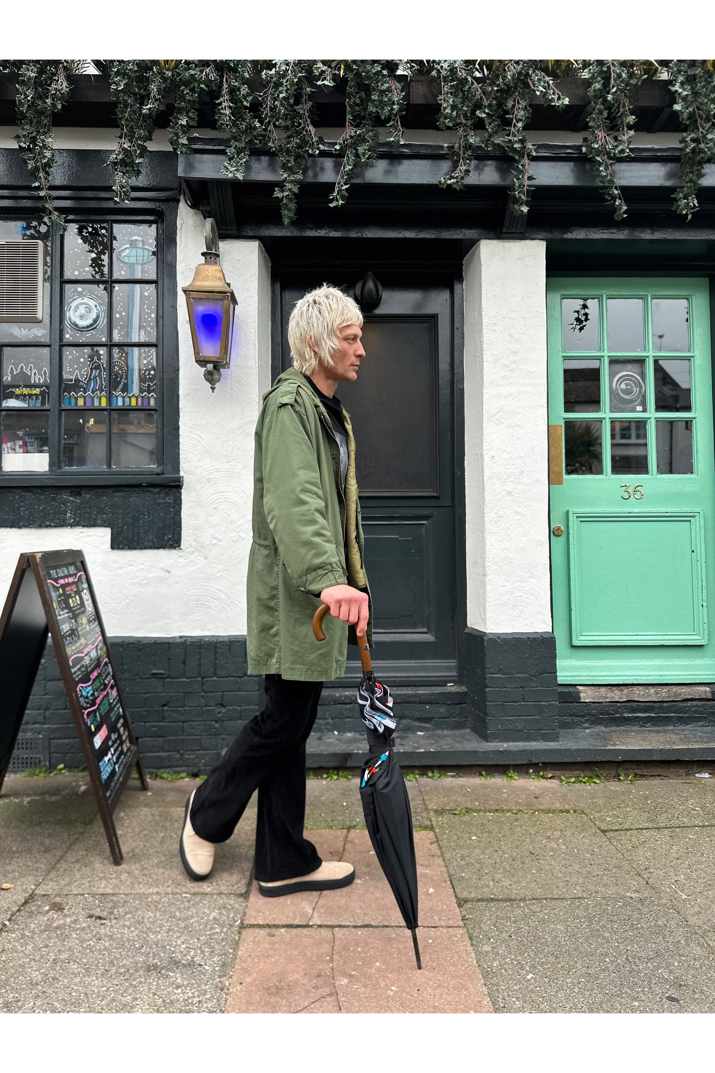 60th Anniversary "Love, Reign o'er Me" - Umbrella