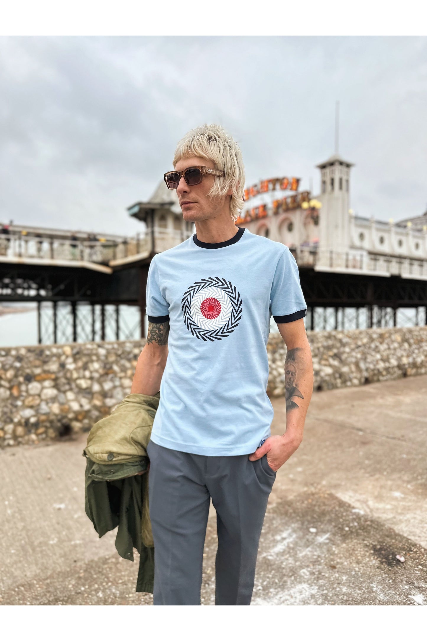 Exclusive Spiral Target Powder - T-Shirt