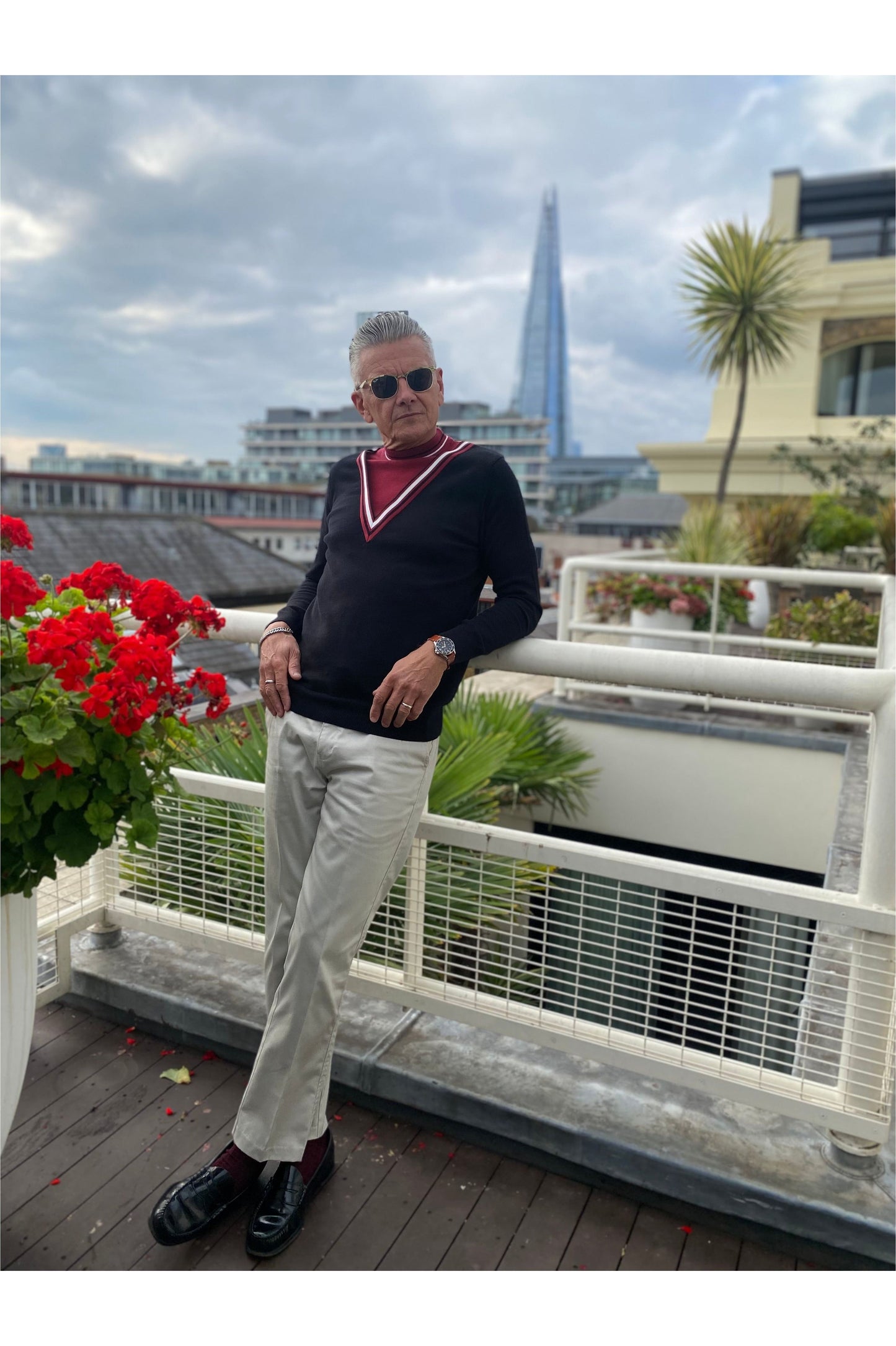 The ‘Best’ Black & Red - Knit