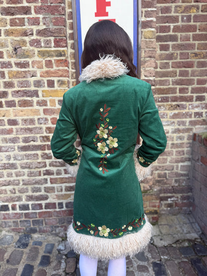 Embroidered Penny Lane Fur Collar Clover - Coat