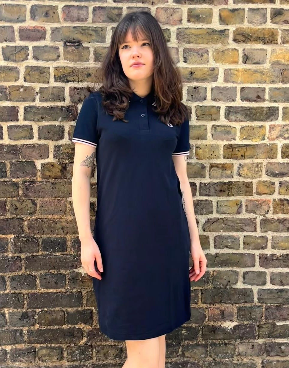 D3600 Twin Tipped Navy/iced pink Dress