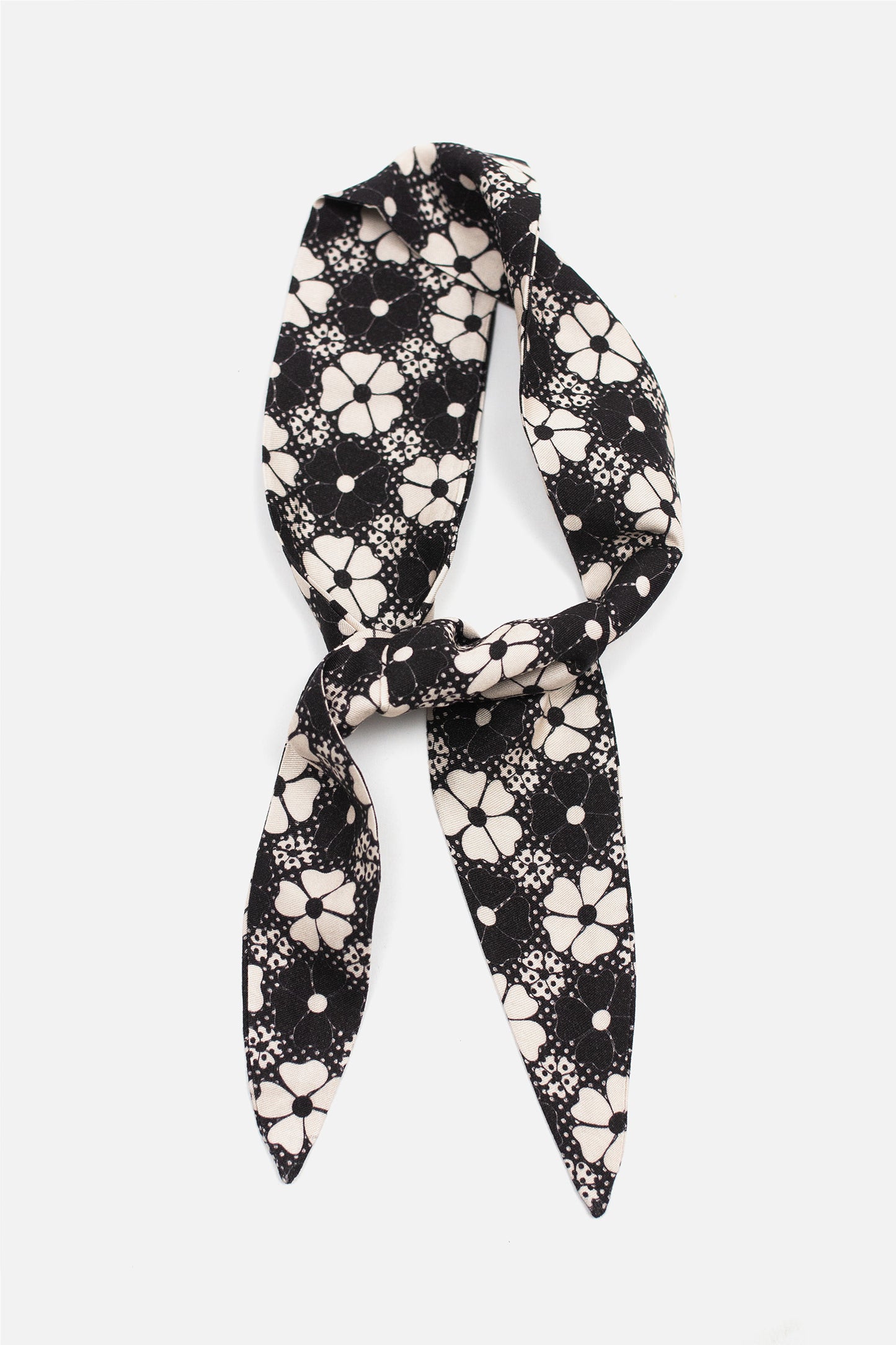 Blossom Black & White - Scarf