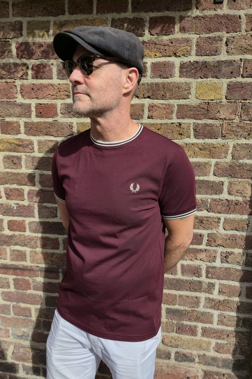 M1588 Twin Tipped - Oxblood - T-Shirt