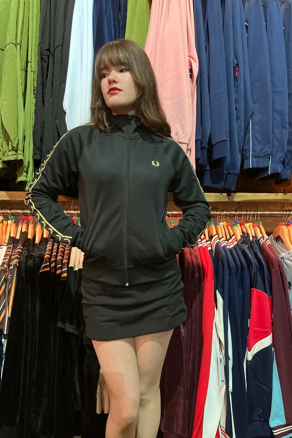 J4131 Taped Sleeve Black/Champagne  - Track Jacket