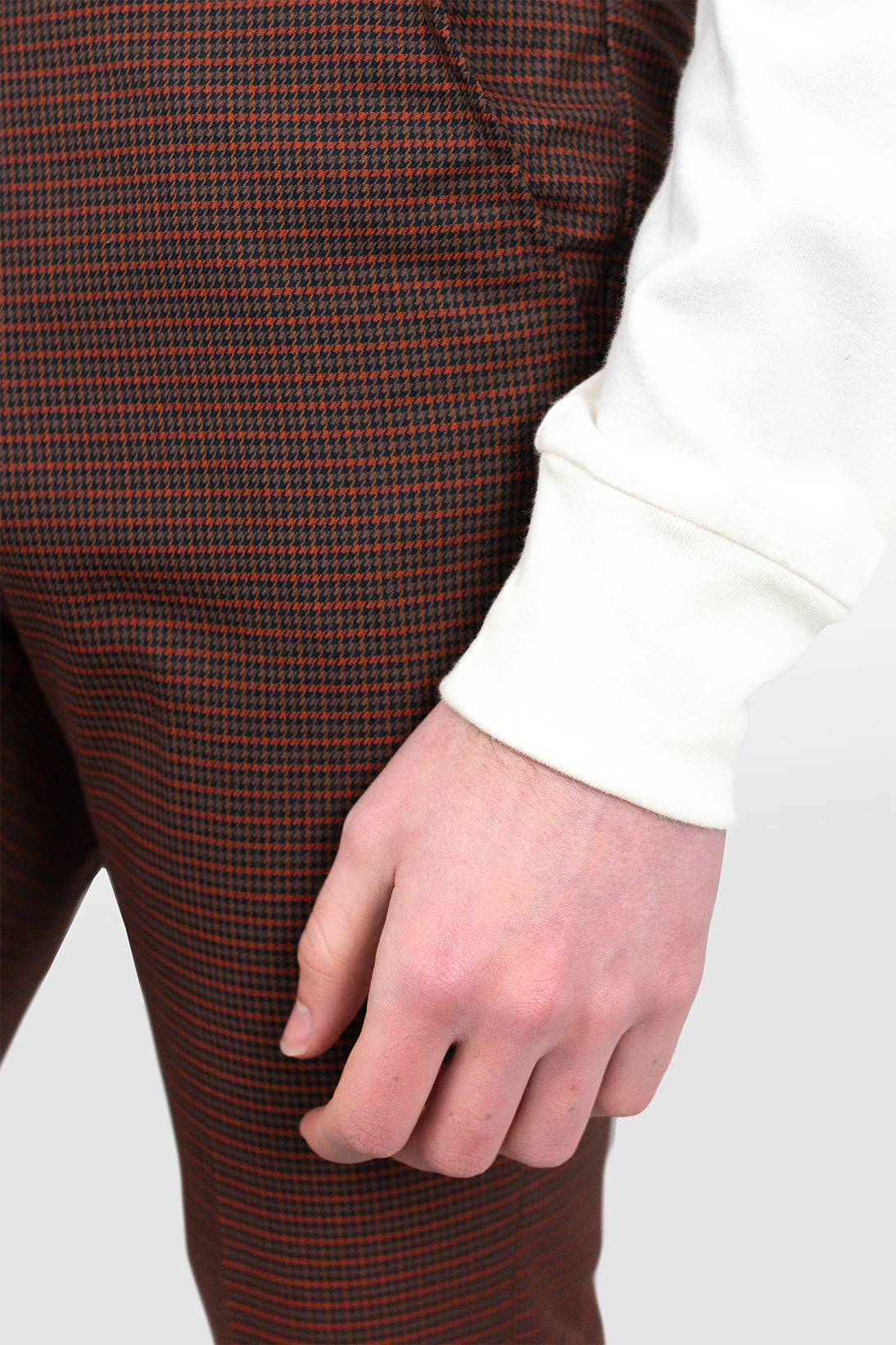 Paisley Target Ecru L/S - T-Shirt