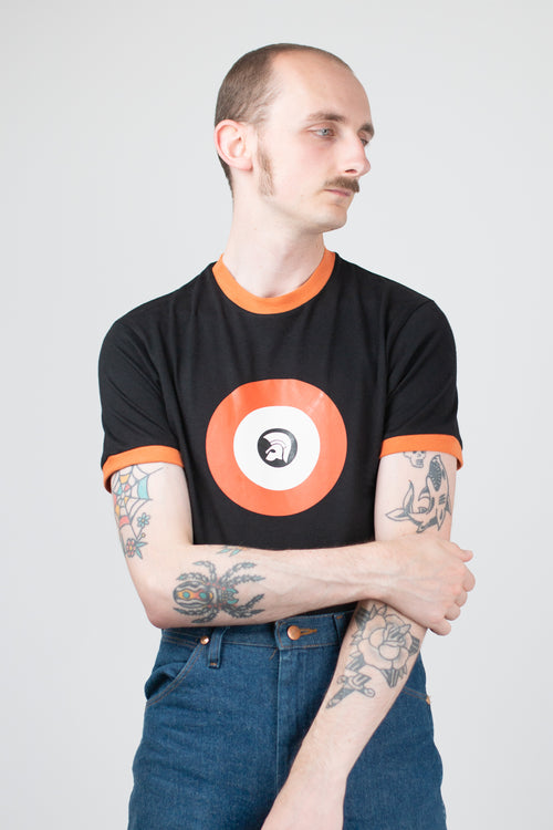 Target Ringer Black - T-Shirt